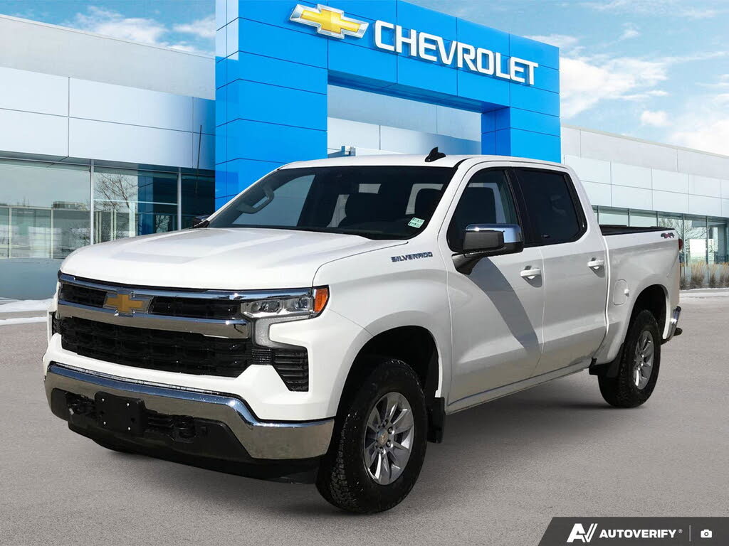 Chevrolet Silverado 1500 LT Crew Cab 4WD 2025