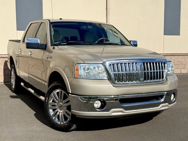 2008 Lincoln Mark LT SuperCrew 4WD
