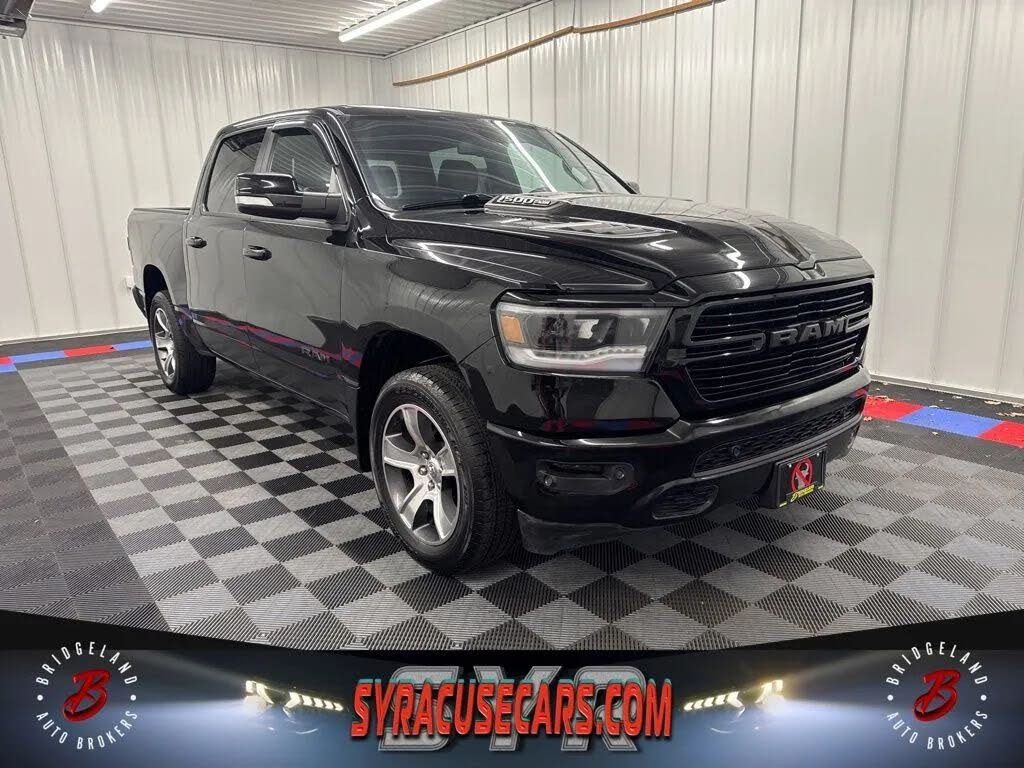 2019 RAM 1500 Sport Crew Cab 4WD