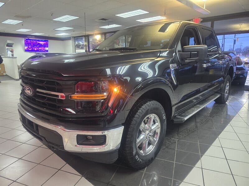 2025 Ford F-150 XLT SuperCrew 4WD