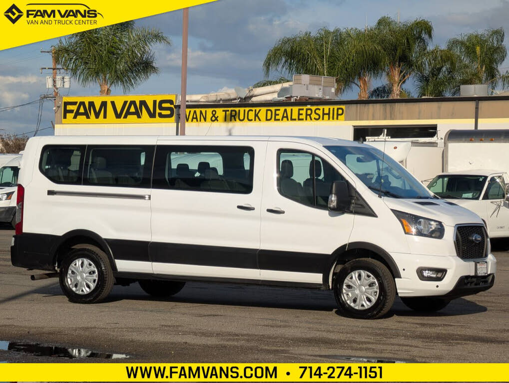 2025 Ford Transit Passenger 350 XLT Low Roof LB RWD