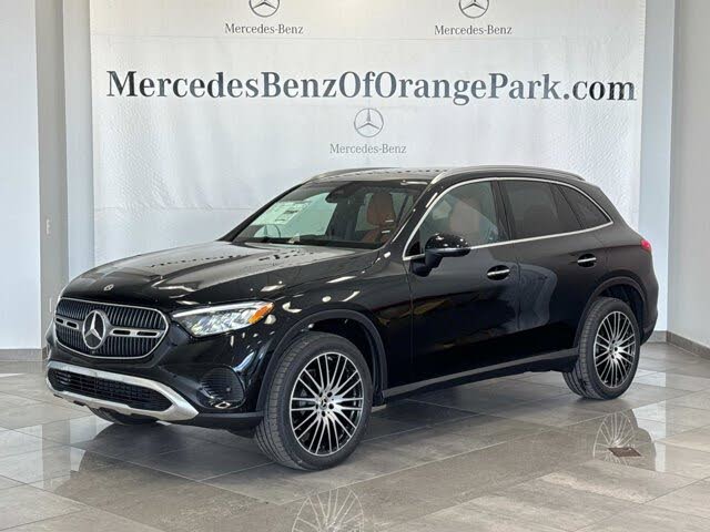 2025 Mercedes-Benz GLC 300 4MATIC