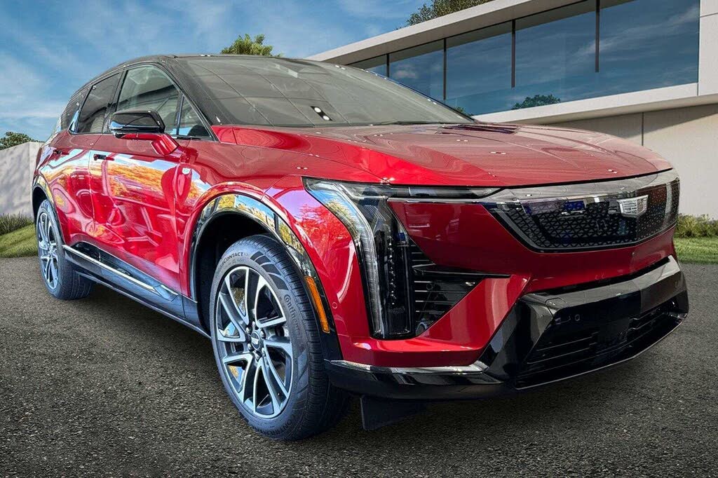 2026 Cadillac OPTIQ Sport AWD