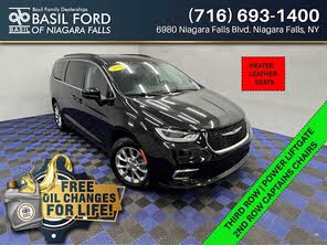 Chrysler Pacifica Touring L AWD
