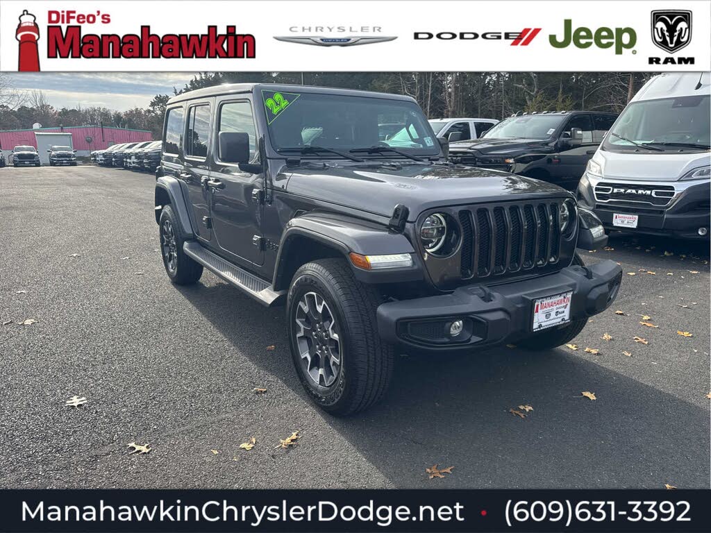 2022 Jeep Wrangler Unlimited Sahara Altitude 4WD