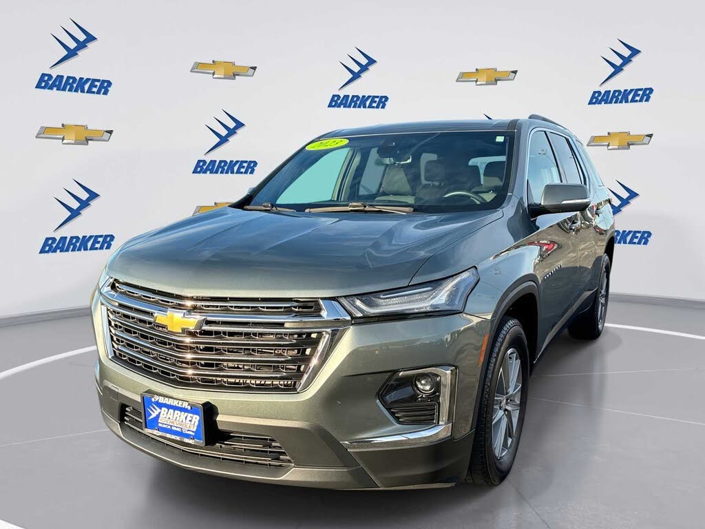 2023 Chevrolet Traverse LT Cloth FWD
