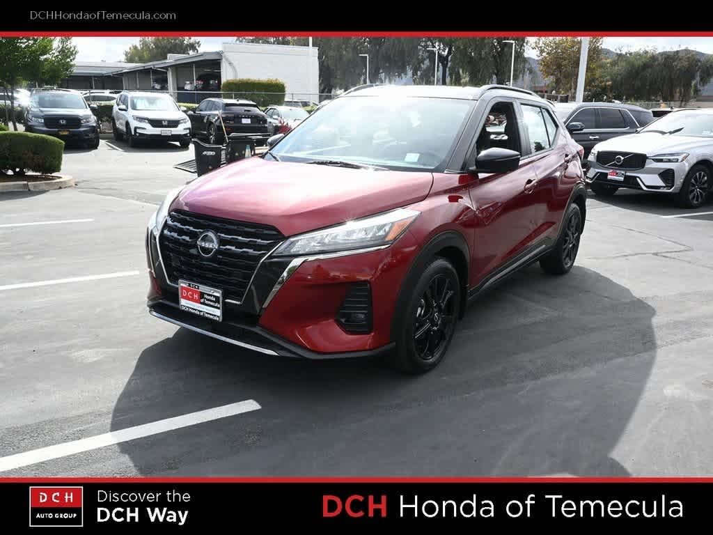 2023 Nissan Kicks SR FWD