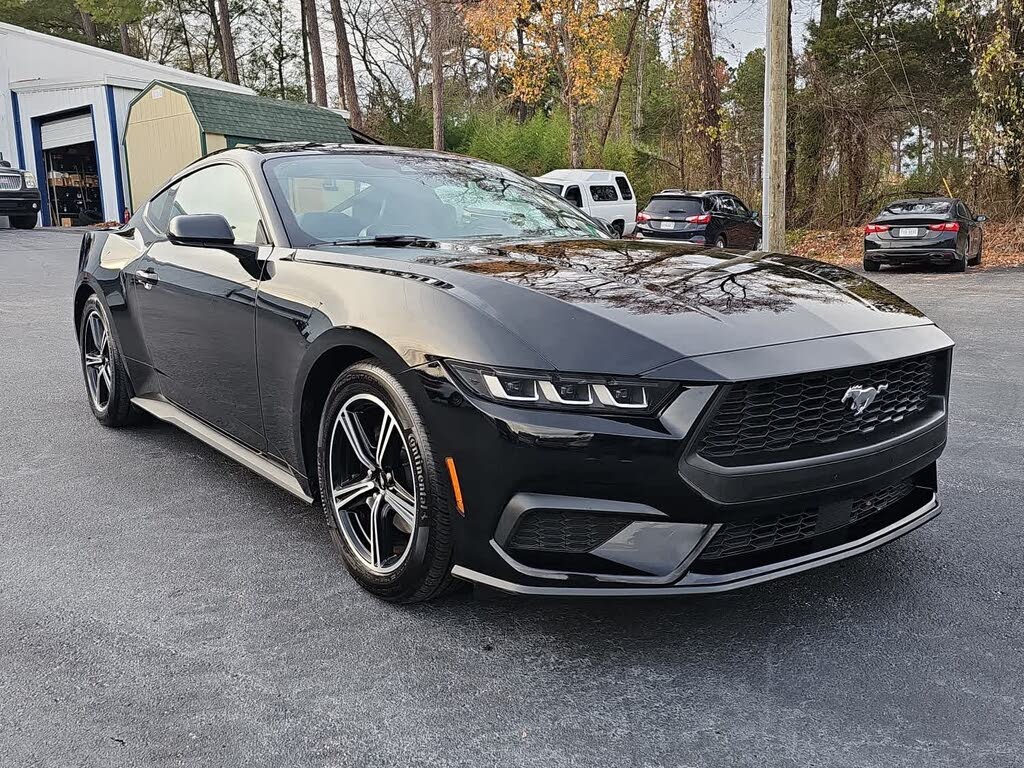 2024 Ford Mustang EcoBoost Premium Fastback RWD