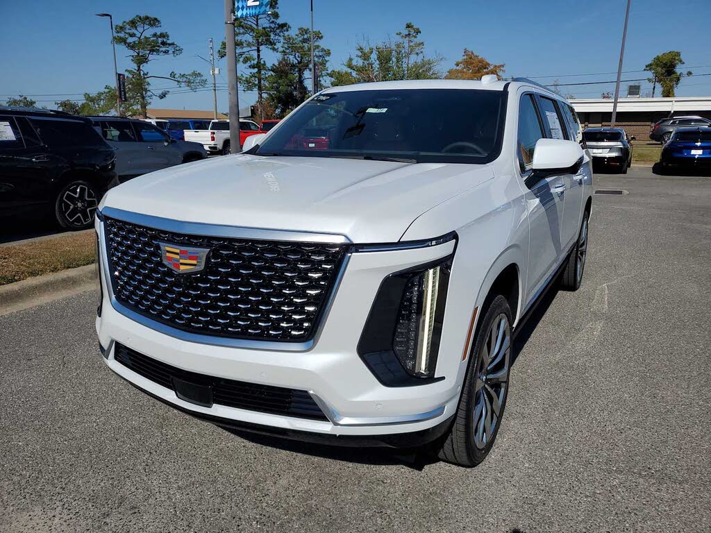 2026 Cadillac Escalade ESV Luxury 4WD