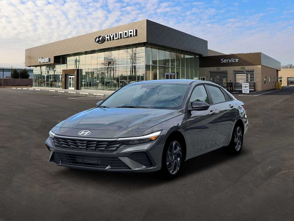 2026 Hyundai Elantra SEL Sport FWD