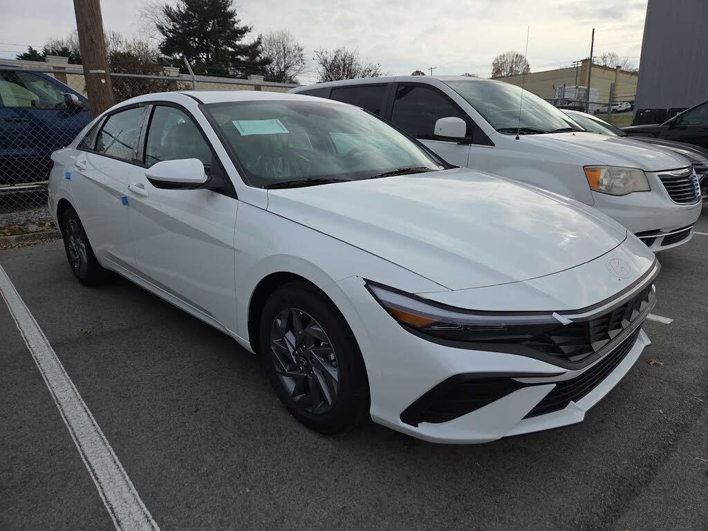 2026 Hyundai Elantra Hybrid Blue FWD