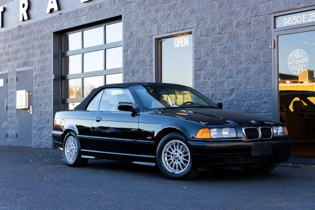 1999 BMW 3 Series 323i Convertible RWD