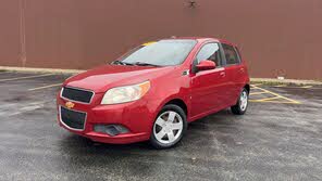 Chevrolet Aveo 5 LT Hatchback FWD