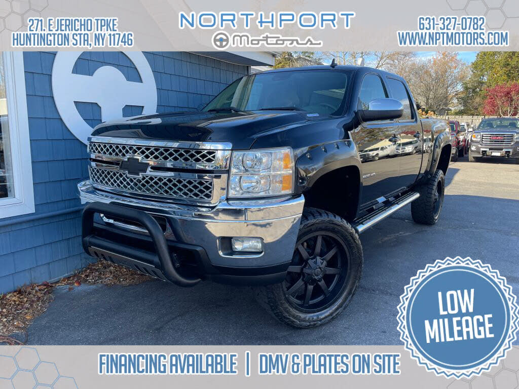 2011 Chevrolet Silverado 2500HD LTZ Crew Cab 4WD