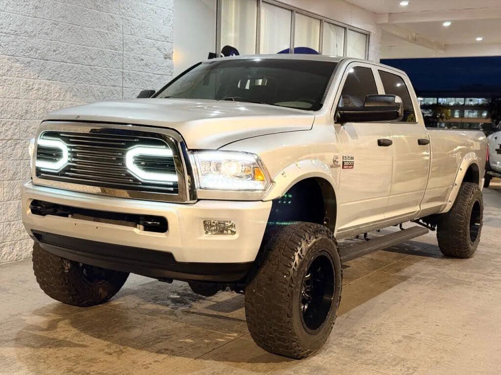 2012 RAM 3500 ST Crew Cab LB 4WD