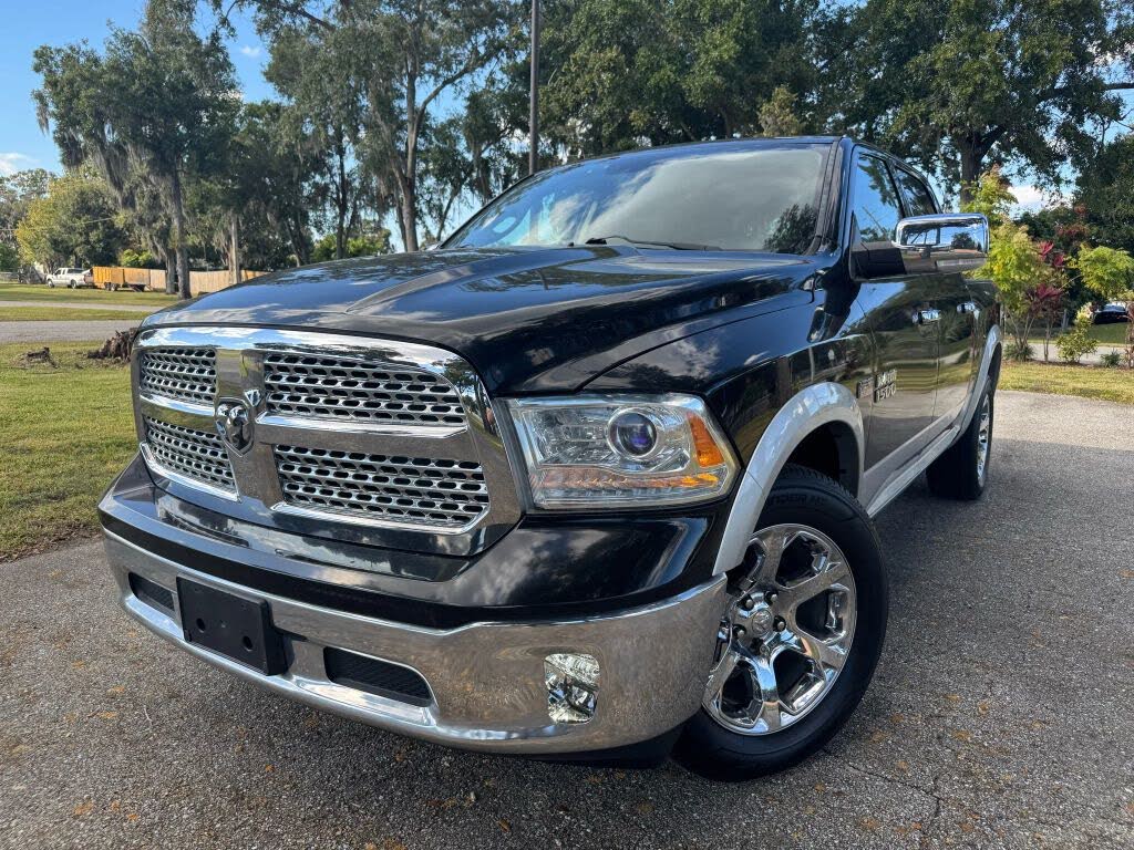 2013 RAM 1500 Laramie Crew Cab 4WD