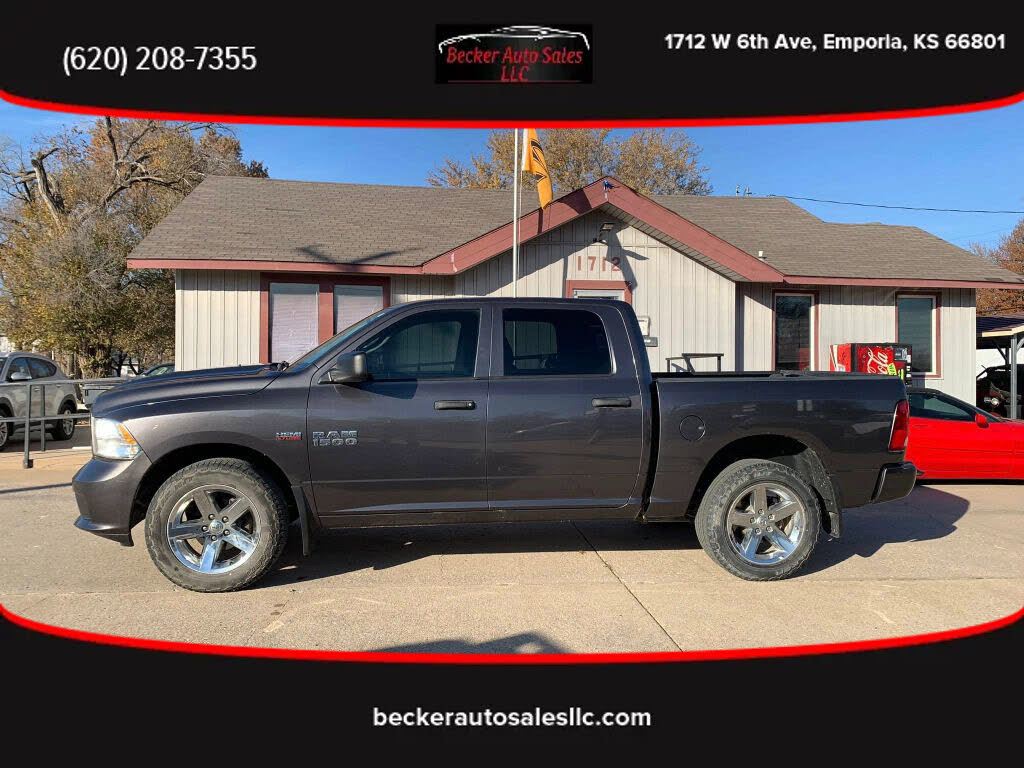 2018 RAM 1500 Express Crew Cab 4WD
