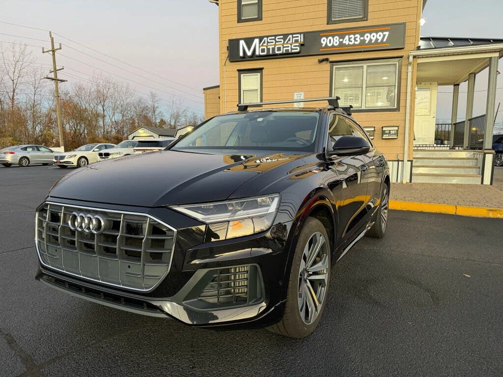 2019 Audi Q8 quattro Premium Plus 55 TFSI