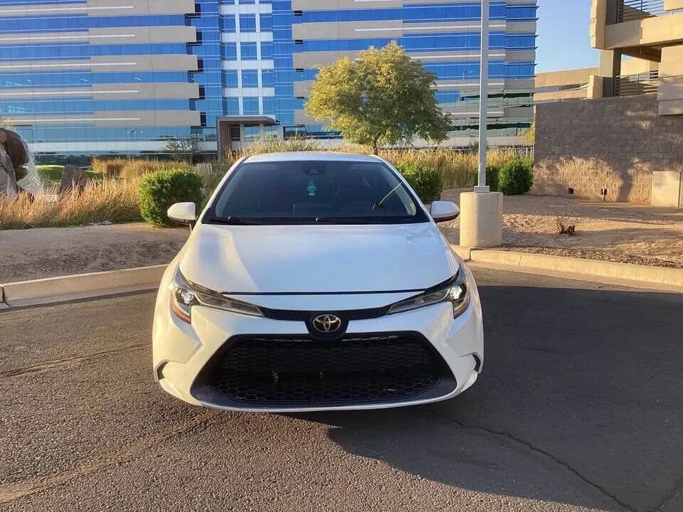 2020 Toyota Corolla LE FWD