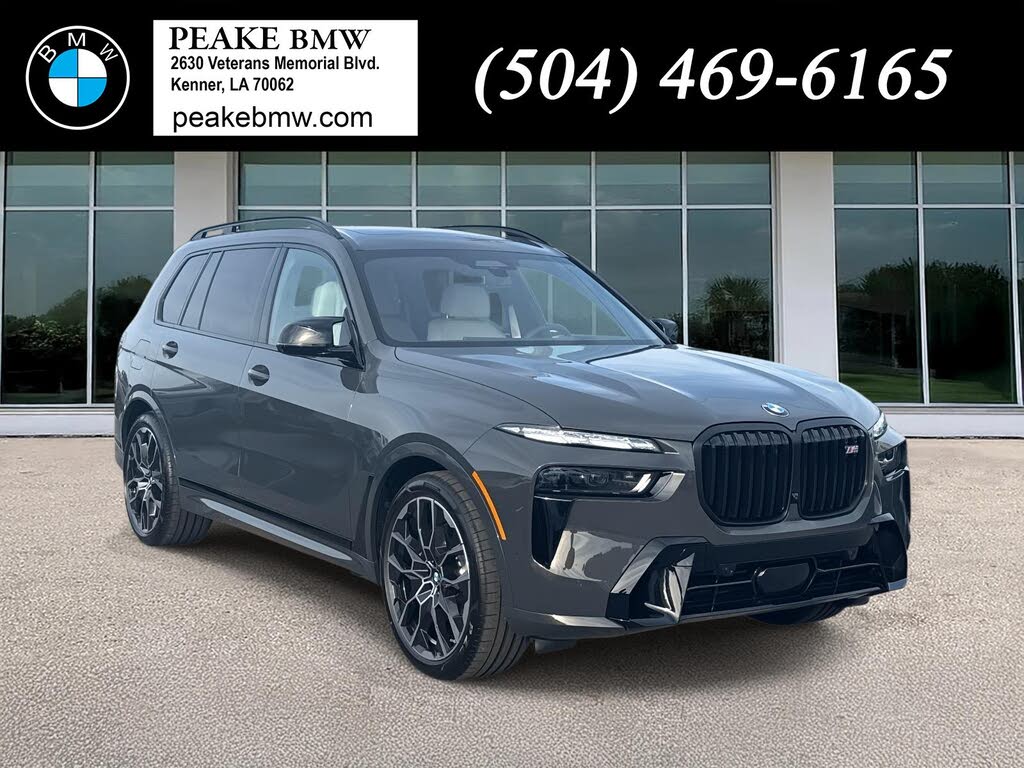 2026 BMW X7 M60i AWD