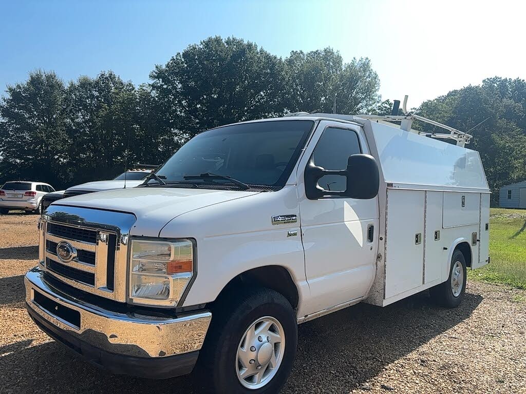 2012 Ford E-Series Chassis E-350 SD Cutaway 138 DRW RWD
