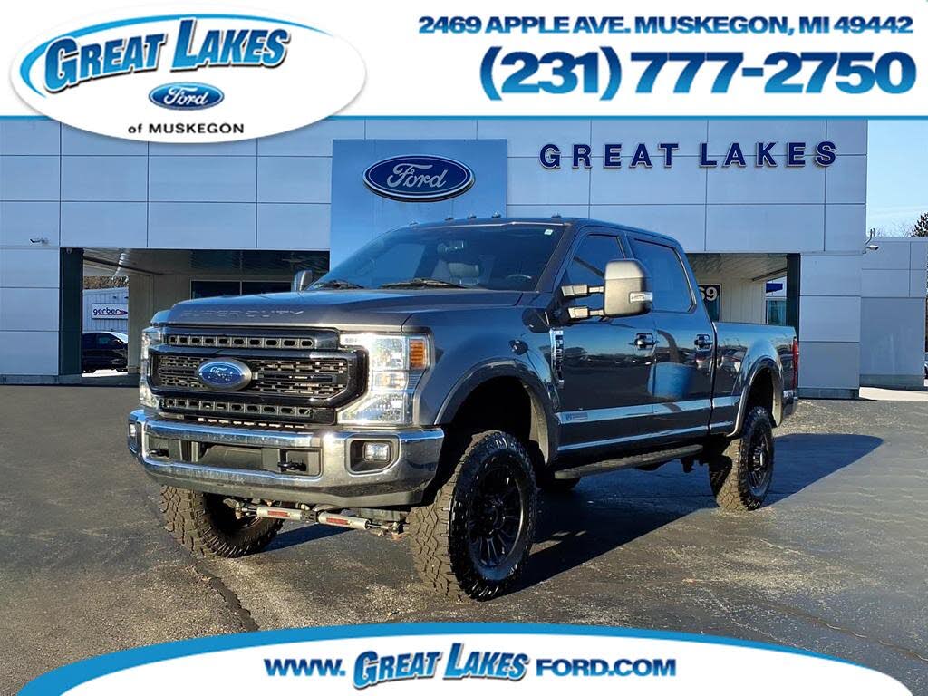 2022 Ford F-250 Super Duty Lariat Crew Cab 4WD