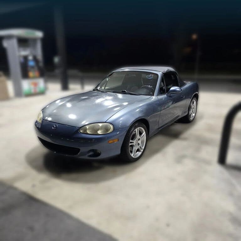 2005 Mazda MX-5 Miata
