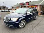 Chrysler Town & Country Anniversary Edition FWD