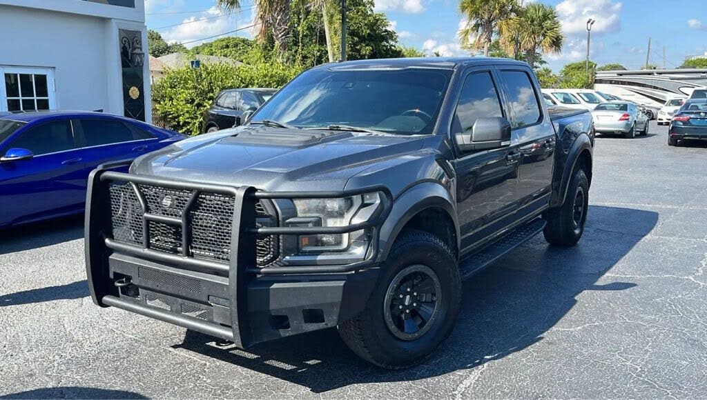 2017 Ford F-150 Raptor SuperCrew 4WD