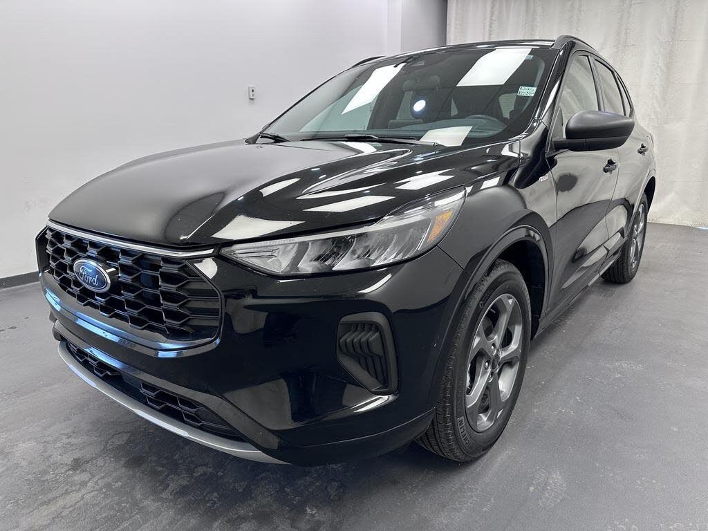 2023 Ford Escape ST-Line AWD