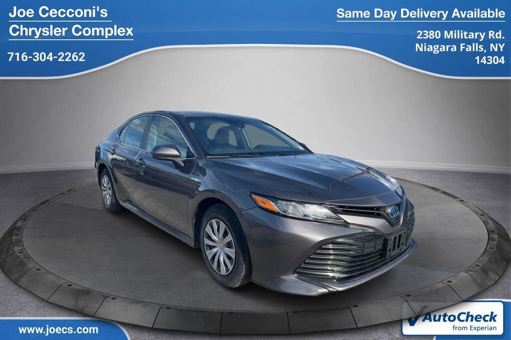 2020 Toyota Camry Hybrid LE FWD