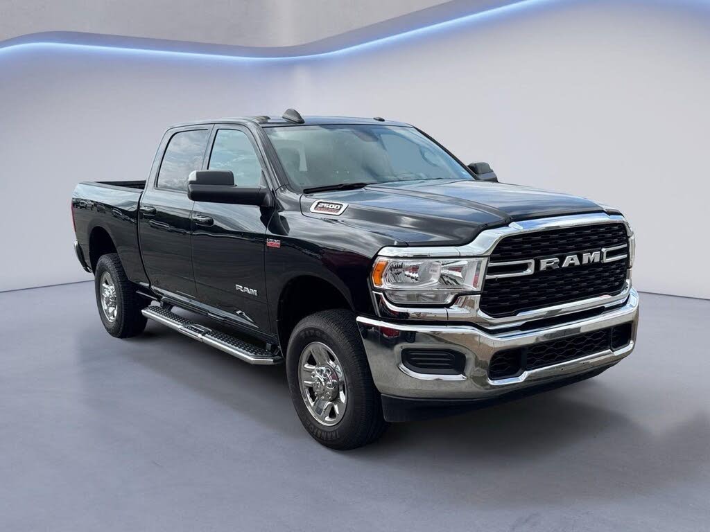 2022 RAM 2500 Big Horn Crew Cab 4WD