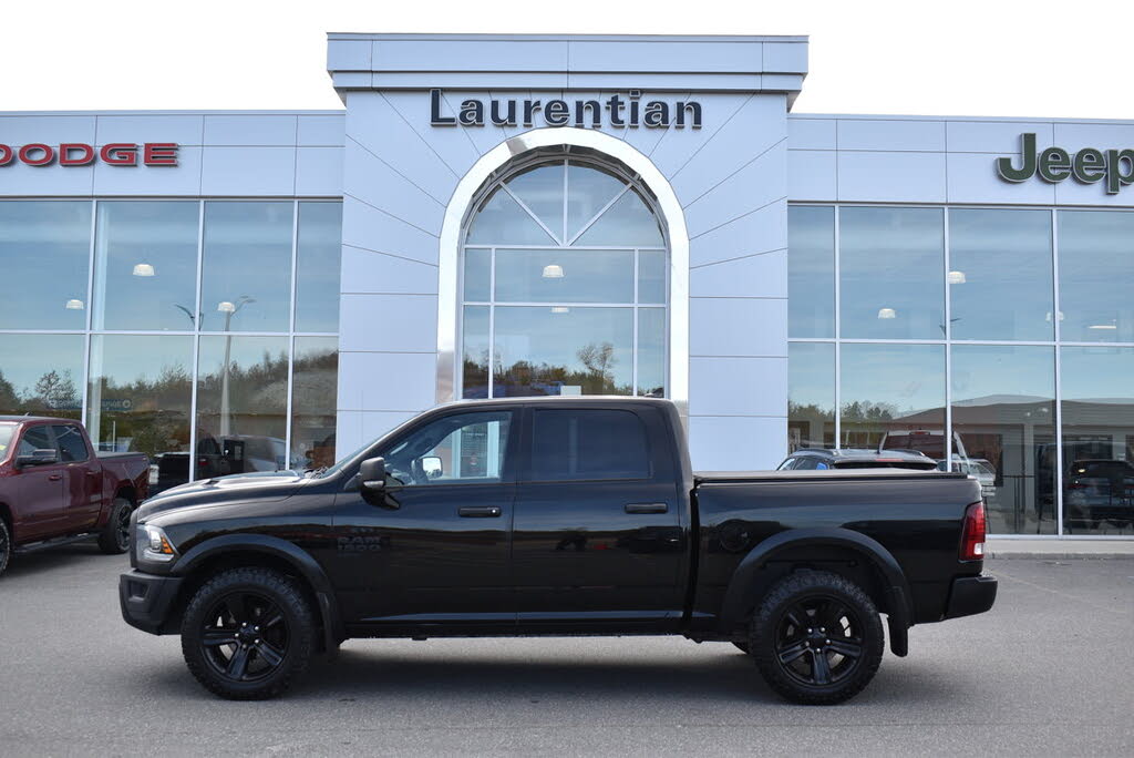 RAM 1500 Classic Warlock Crew Cab 4WD 2022