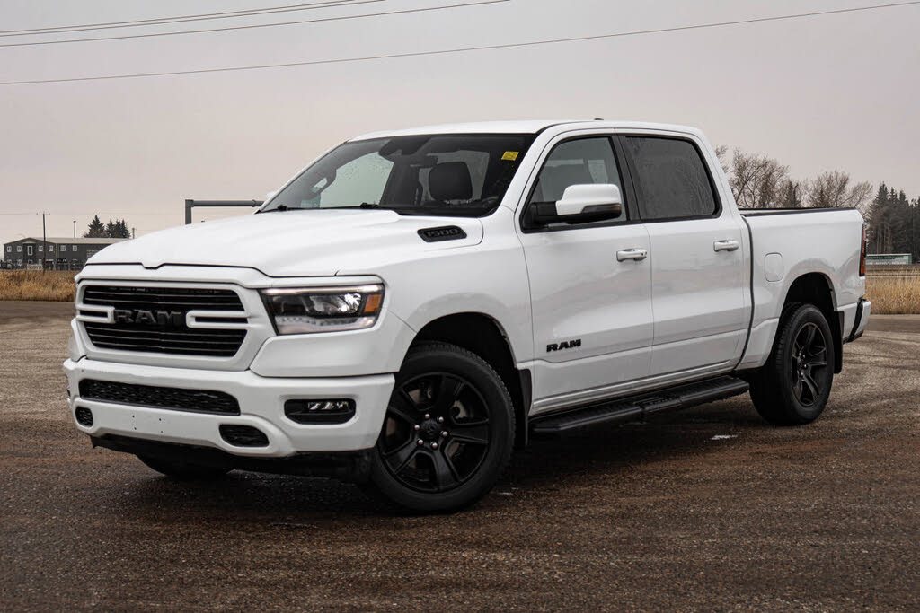 RAM 1500 Sport Crew Cab 4WD 2023