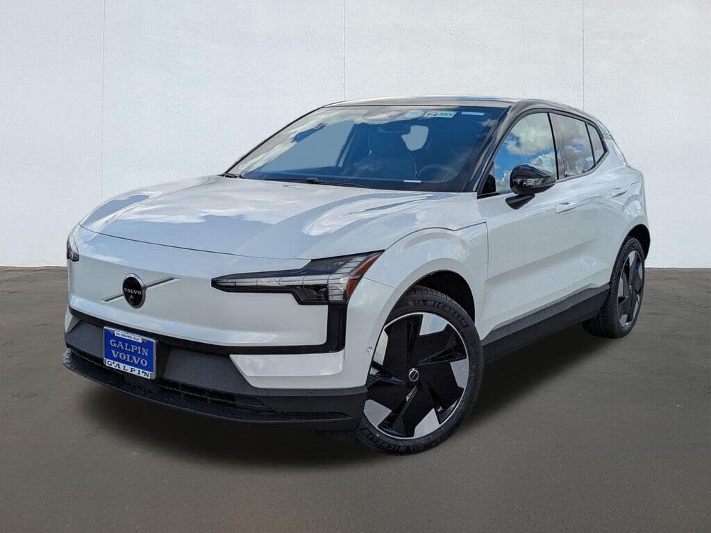 2026 Volvo EX30 Twin Ultra eAWD