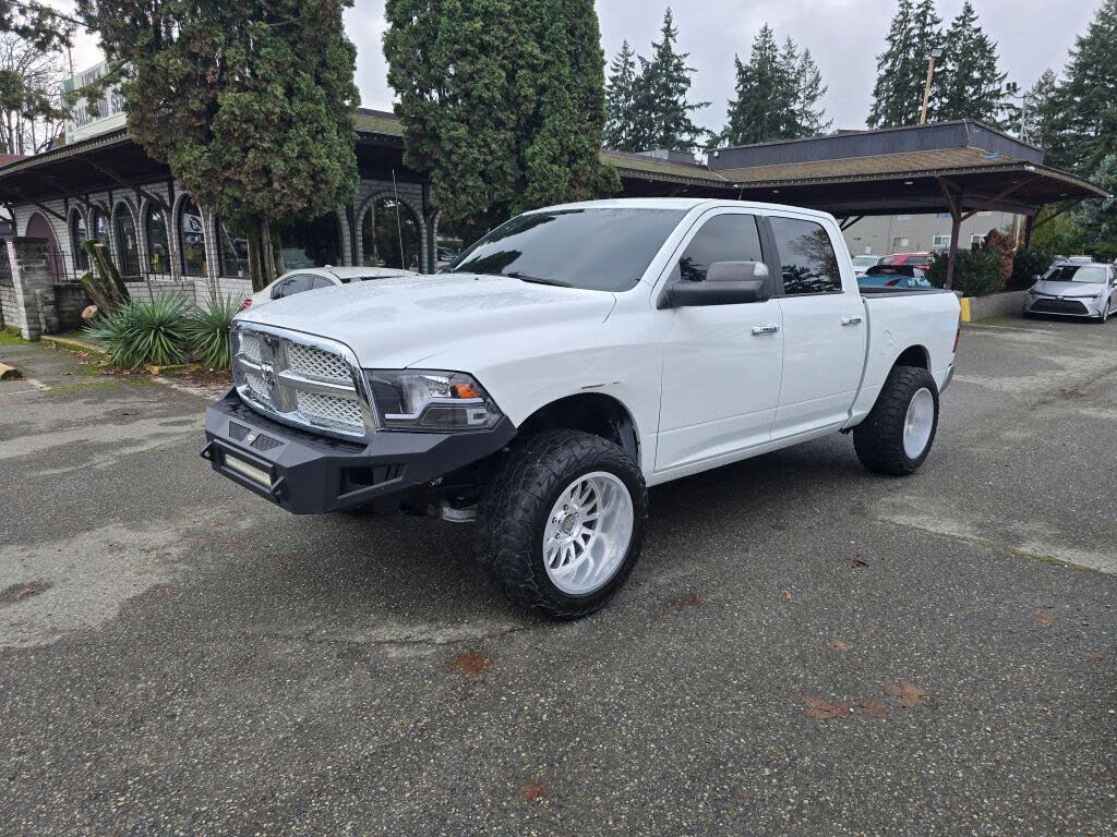 2012 RAM 1500 SLT Crew Cab 4WD