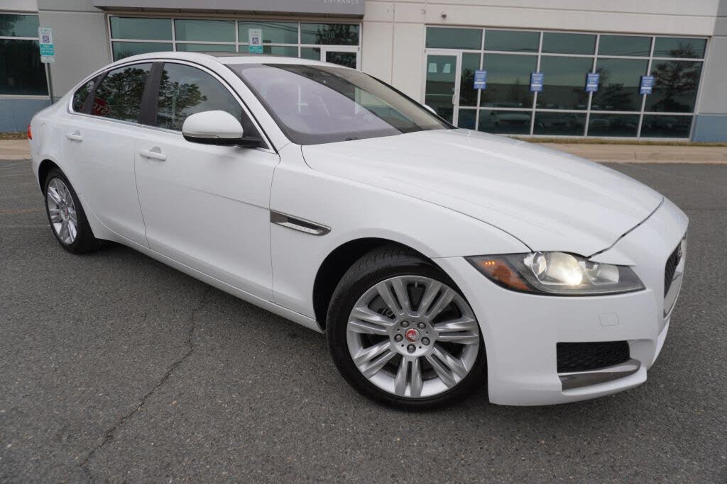 2016 Jaguar XF 35t Premium RWD