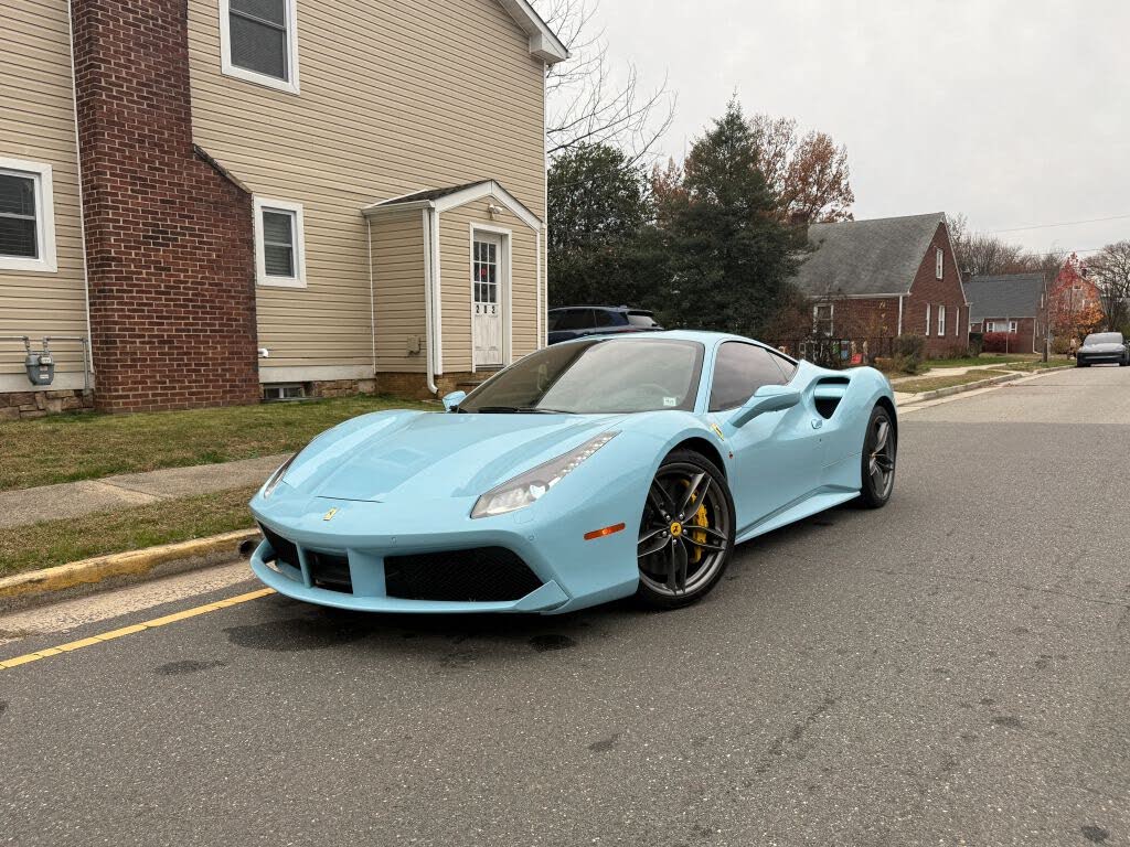 2017 Ferrari 488 GTB Coupe RWD
