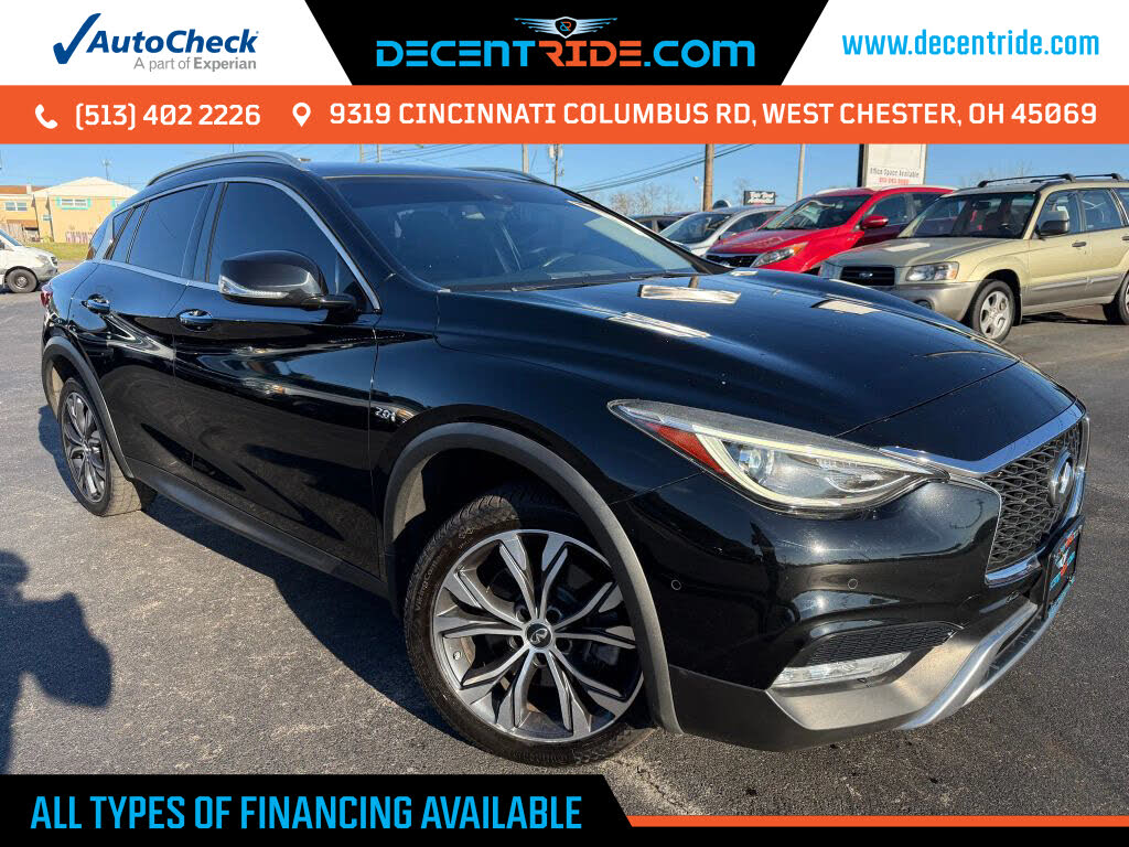 2018 INFINITI QX30 Premium AWD