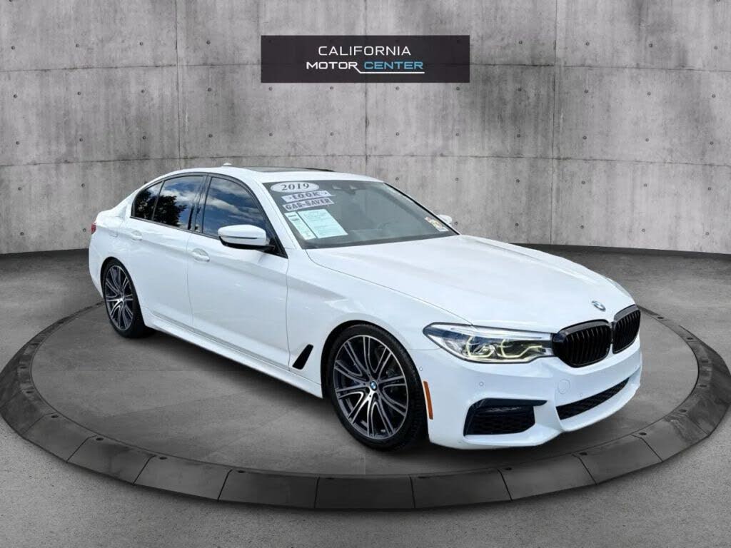 2019 BMW 5 Series 540i Sedan RWD