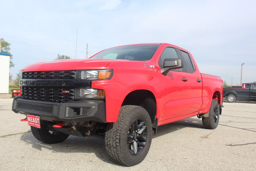 2019 Chevrolet Silverado 1500 Custom Trail Boss Double Cab 4WD