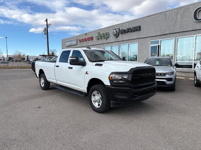 2024 RAM 3500 Tradesman Crew Cab LB 4WD