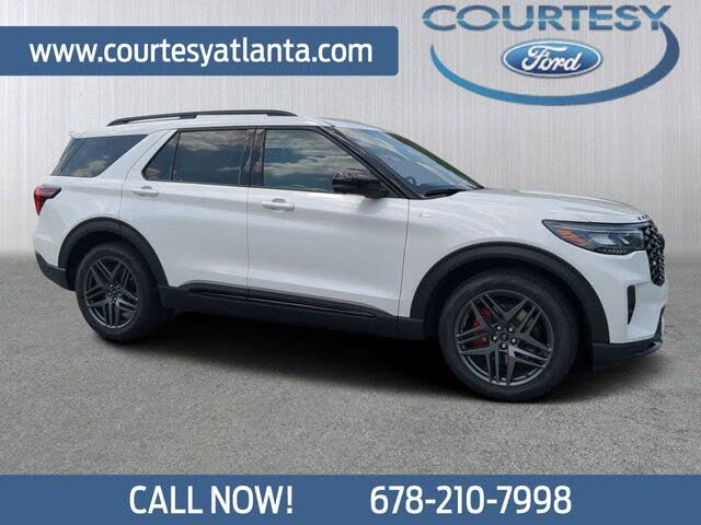 2025 Ford Explorer ST-Line RWD
