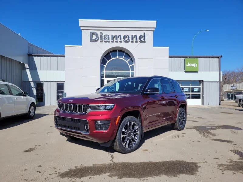 2025 Jeep Grand Cherokee Overland 4WD