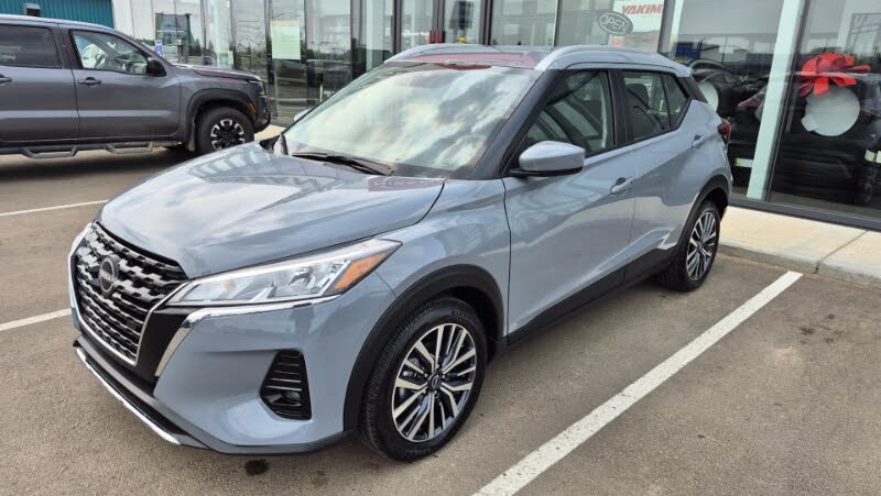 2025 Nissan Kicks SV FWD