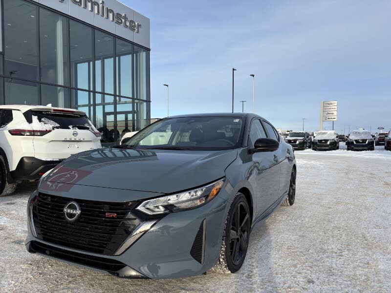 2025 Nissan Sentra SR FWD