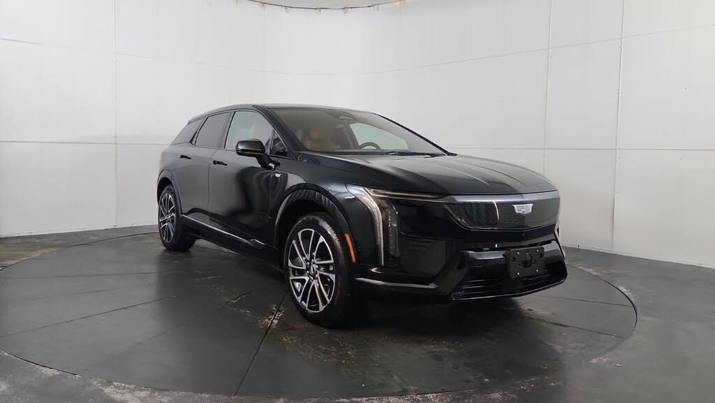 2026 Cadillac OPTIQ Premium Sport AWD