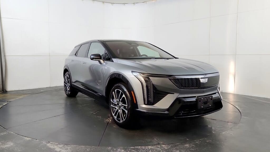 2026 Cadillac OPTIQ Sport AWD