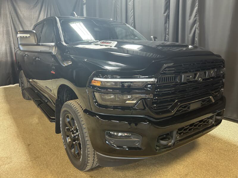 2025 RAM 3500 Laramie Crew Cab 4WD