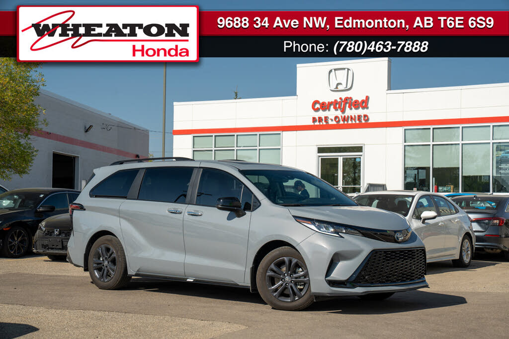 2025 Toyota Sienna XSE 7-Passenger AWD
